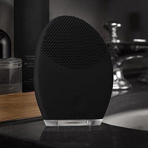 Foreo Luna 2 - Cepillo de limpieza facial para hombres, masajeador antienvejecimiento resistente al agua y dispositivo de pre afeitado, negro