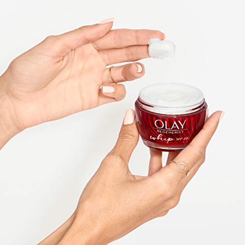 Olay Regenerist Whip Light as Air Anti-Envejecimiento Hidratante para una piel más firme con SPF30, Ácido Hialurónico, 50 ml