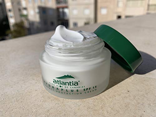 50 ml Crema Facial de Aloe Vera Hydraplus con Filtro SPF 15. Con Aceite de Aguacate y Rico en Vitamina E. Aloe Vera de Cultivo 100% Ecológico, sin Conservantes ni Agua Añadida