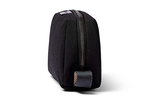 Bellroy Dopp Kit, neceser de tejido impermeable para viaje (cosméticos, perfume, kit de afeitado, peine, cepillo de dientes) - Black