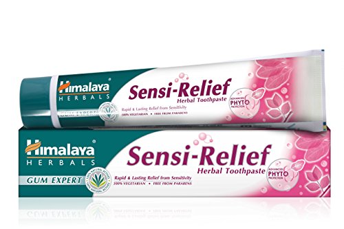 Himalaya Pasta Dentífrica Dientes Sensibles a Base De Hierbas - 120 gr