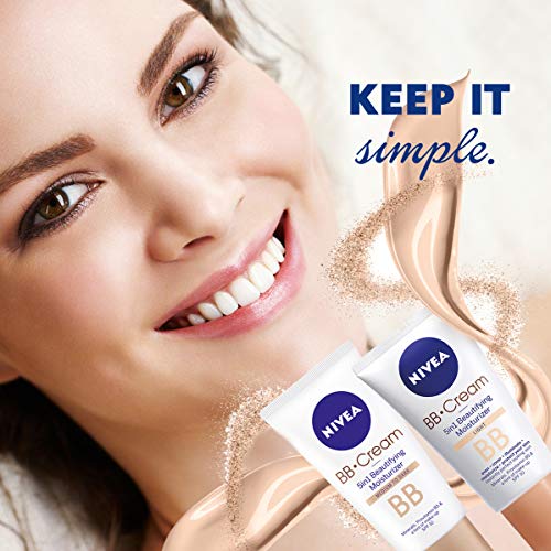 Nivea Diarios Esenciales BB Cream SPF 10 5 en 1 Beautifying Crema hidratante de Cara, 50 ml, luz, pack de 3