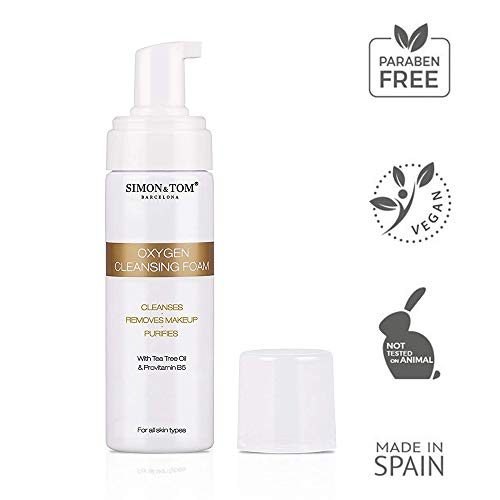 Simon & Tom - Espuma Limpiadora Facial - Desmaquillante, Limpia, Elimina el Maquillaje y Purifica, Con Aceite de Árbol del Té y Vitamina B5, Antibacteria para todo tipo de piel, Vegano, 180ML