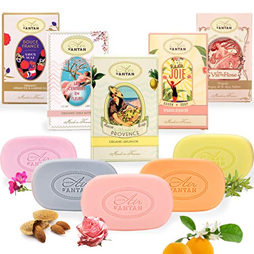 Un Air d'Antan® Set de Belleza Para Mujer de 5 Jabones Vintage con Aceites Orgánicos de Manteca de Argán y Karité, 5 Fragancias de Flor de Cerezo Verbena Rosa Almendra dulce lirio de los valles 500g