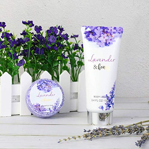 Body & Earth Set de Regalo de Baño para Mujer, Set de Regalos Originales con 8 Piezas, Fragancia Lavanda y Miel, Regalos para Mujer para Spa Relajante