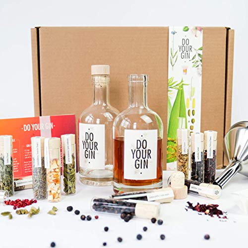 DO YOUR GIN - kit Gin Tonic para Elaboración de Ginebra - 12 Productos Botánicos de Alta Calidad - En Hermosas Botellas de Especias - El Regalo Perfecto para Hombres y Mujeres - Incluye 2 Botellas