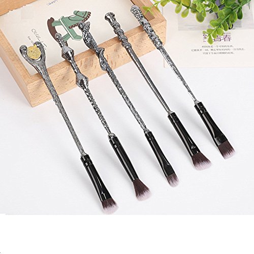 Lote de 5 pinceles para maquillaje mango Fantasía inspirés de Harry Potter maquillaje Eyeshadow Brush regalo para mujer original (Plateado)