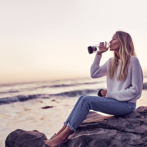 ViA WELLNESS (BIENESTAR) - Botella de agua de cristal con amatista, cuarzo rosa, cuarzo claro