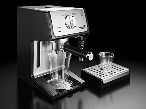 De'longhi - Cafetera de Bomba Tradicional para Espresso y Cappuccino, Admite Café Molido y Monodosis, 2 Tazas Simultáneamente, Depósito de Agua de 1.1 l, 1100 W, ECP 35.31, Negro y Plata