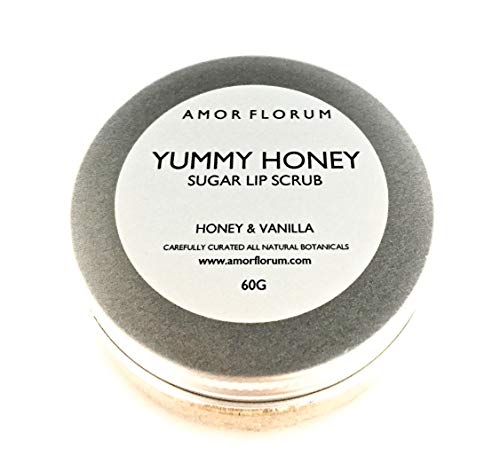 EXFOLIANTE DE AZÙCAR PARA LABIOS con MIEL & VANILLA y ACEITE DE JOJOBA & VITAMINA E - 60g - de AMOR FLORUM. Exfolia y pule los labios, mientras que la vitamina E y el aceite de jojoba nutren. 