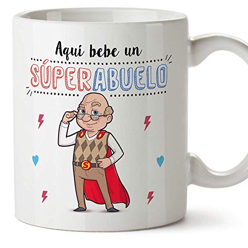 MUGFFINS Taza Abuelo - Aquí Bebe Un Super Abuelo - Taza Desayuno/Idea Regalo Original/Día del Padre para Abuelitos. Cerámica 350 mL