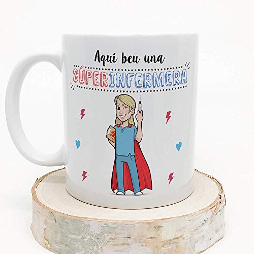 MUGFFINS Taza Enfermera (En Catalán)"Aquí beu una Súper Infermera" Taza Desayuno/Idea Regalo Día de la Tía. Cerámica 350 mL