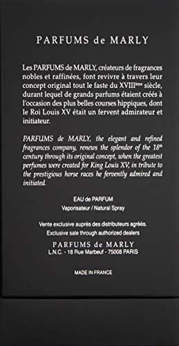 Perfumes de Marly Carlisle.