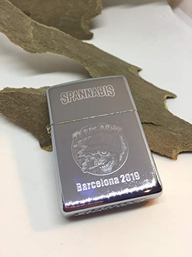 TusPlacas.es Mechero Personalizado Tipo Zippo. Personalizado con Foto y Nombre. Acero Inoxidable. Regalo Original para Bodas, Hombres. SIN Gasolina Bolsita de Tela de Regalo (Plateado)