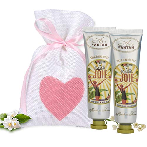 Un Air d’Antan Caja Regalo Mujer Crema Manos Francesa Joie con Manteca de Karite y Aloe Vera, Perfume Originale Lirio de los Valles, Azaha, Rosa - 2x25ml, Navidad Regalo Mujer Originales, Cumpleaños