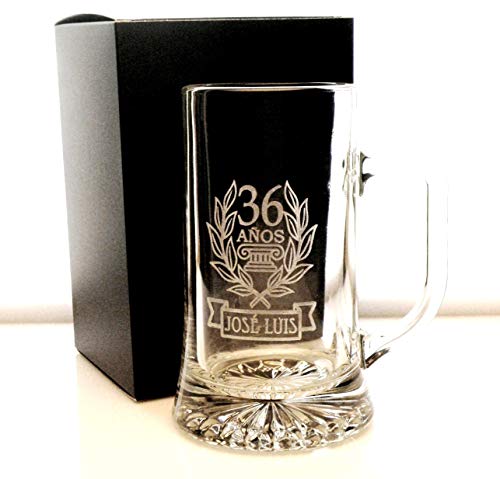 Arte-Deco Jarra DE Cerveza Stern GRABADA Y Personalizada para CUMPLEAÑOS Laurel. Jarra 520 ML con Estuche, Regalo para cumpleaños, Hombre, Mujer y Cualquier celebración