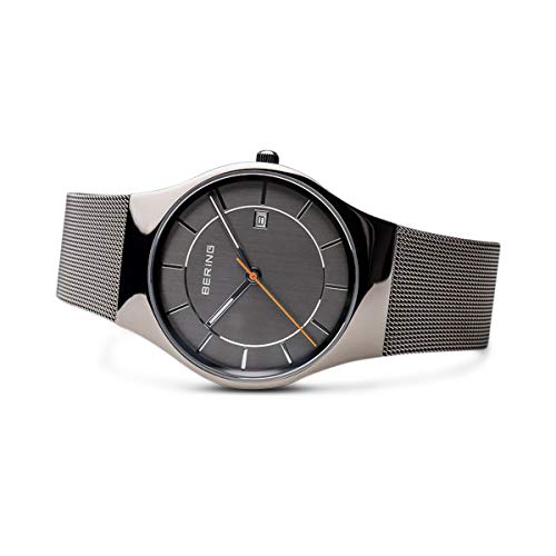 BERING Reloj Analógico para Hombre de Cuarzo con Correa en Acero Inoxidable 11938-007