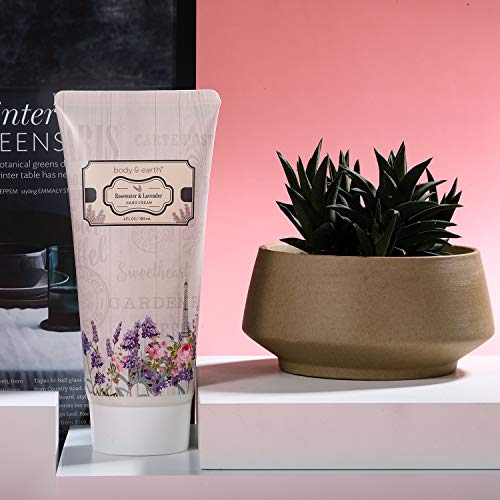 Cesta de Regalo de Spa para Mujer - Body&Earth Cesta de Regalo de 10 Piezas a Rosa y Lavanda, Incluye Gel de Ducha, Bomba de Baño, Loción Corporal, Baño de Burbujas, Crema de Manos, Set de Regalo