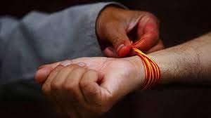 G&D Roli Moli Hilo Kalawa Mauli Sagrado Raksha Sutra Rakhi banda de muñeca de algodón para festivales indios religiosos puja hindú rituales pooja moli hilo para ceremonia puja Raksha Bandhan Diwali