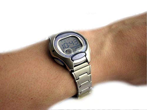 Casio Reloj Digital para Mujer de Cuarzo con Correa en Acero Inoxidable LW-200D-6AVEF