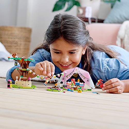 LEGO Friends - Glamping en la Naturaleza, Set de Construcción de Aventuras con Tienda de Campaña de Juguete y Bicicleta Roja, Incluye Muñecas de Olivia y Mia (41392)