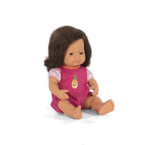 Miniland –Muñeca bebé Europea Niña Moreno. Vinilo Suave de 38cm. Rasgos étnicos y sexuado para el Aprendizaje de la Diversidad. Ligero y Agradable Perfume. Colección de Diferentes etnias y sexos.