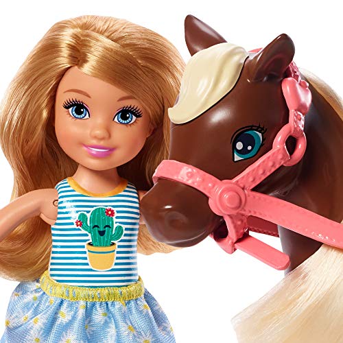 Barbie Chelsea, Muñeca Rubia con Pony y Accesorios (GHV78) , color/modelo surtido