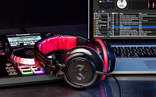 Numark Red Wave Carbon - Auriculares de DJ Ligeros de Alta Calidad y Rango Completo con Diseño Basculante, Transductores de 50 mm, Cable Desmontable, Adaptador de 3,5 mm y Funda Incluidos