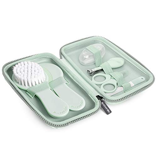 Suavinex 401211 - Neceser Set Manicura para Bebés +0M con Cepillo, Peine, Cepillo Dental, Tijeritas, Lima, Cortaúñas, Color Verde