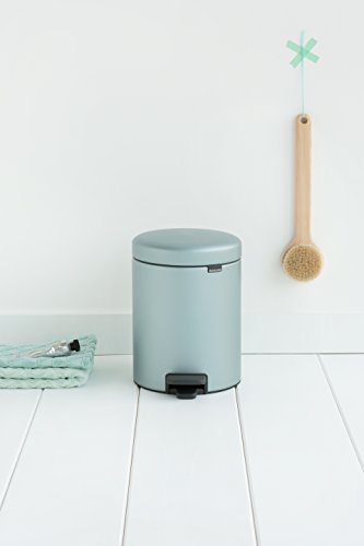 Brabantia Cubo de Basura con Pedal, Acero Inoxidable, Menta Metalizado, 5 l