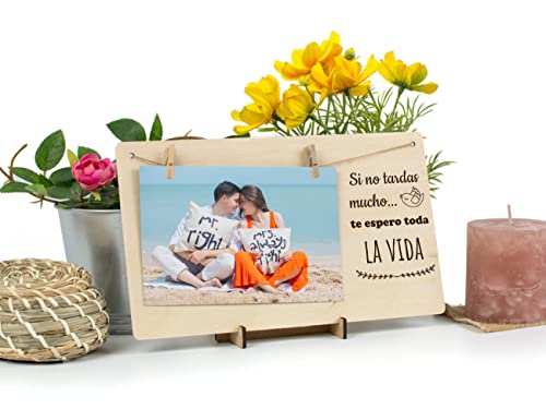 CONTRAXT Marco de fotos San Valentin. Marcos porta fotos amor en madera Regalos detalles tarjetas ideas originales San Valentin aniversario novia novio hombre mujer pareja (Pareja 1)