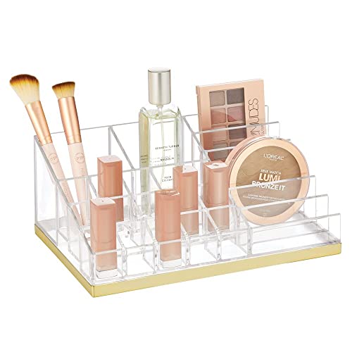 mDesign Práctico organizador de maquillaje – Decorativa caja para guardar cosméticos como esmaltes de uñas o polveras – Expositor de maquillaje con 17 compartimentos – transparente/dorado latón