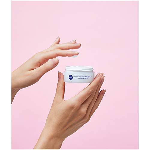 NIVEA Crema de Día Nutritiva Piel Seca y Sensible SPF30 50 ml