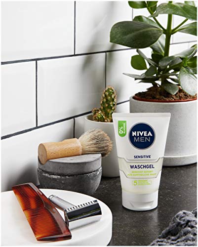 NIVEA MEN Gel de lavado sensible (100 ml), gel limpiador sin jabón con manzanilla y vitamina E para piel sensible de los hombres, limpieza facial calmante con 0% de alcohol