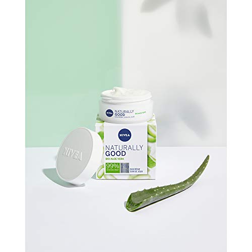 NIVEA Naturally Good Crema de Día Hidratante con Aloe Vera Bio (50 ml), crema hidratante facial con aceite de jojoba y de almendras, crema para piel normal y mixta