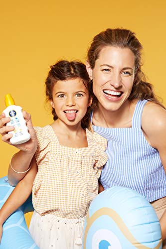 NIVEA Sun Kids Sensitiv Protección y cuidado solar Spray SPF 50+ incluye tamaño de viaje gratis (200 ml + 50 ml), crema solar impermeable para pieles sensibles de niños