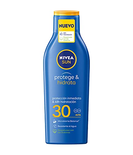 NIVEA SUN Protege & Hidrata Leche Solar FP30 (1 x 200 ml), protector solar hidratante y resistente al agua con protección UVA/UVB, protección solar alta