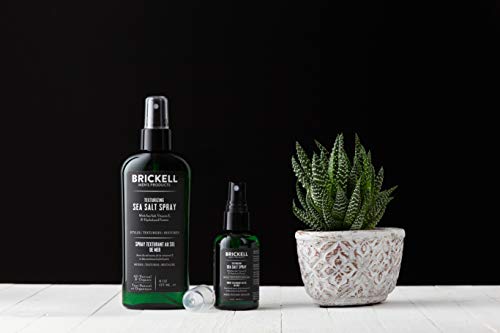 Brickell Spray de sal Marina Texturizante para Hombres, Natural y Orgánico, Sin Alcohol, Levanta y Texturiza el Cabello para un Estilo de Cabello de Playa o Surfista (59 mL)