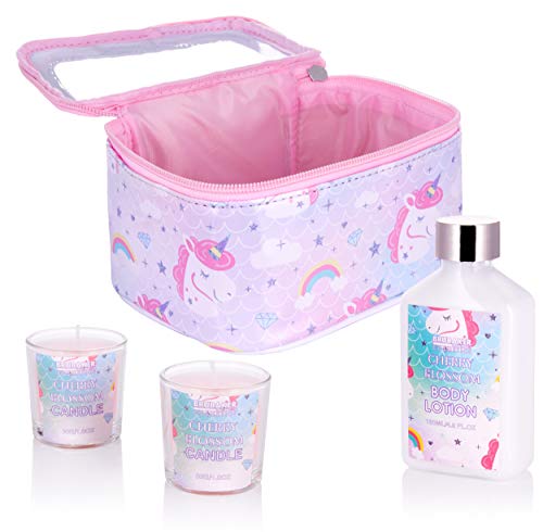 BRUBAKER Cosmetics Set de Baño y Ducha de Unicornio de 7 Piezas - Cherry Blossom - Set de Regalo con Aroma a Flor de Cerezo - Incl. 2 Velas Perfumadas en Caja de Cosméticos