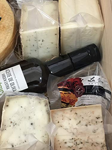 Caja Regalo GOURMET (Pack F-2). Queso Cabra (PAYOYA) y 4 Quesos de vaca con Especias + Aceite de oliva ECOLÓGICO Arbosana + Mermelada de naranja. Marca La Verea Andaluza.