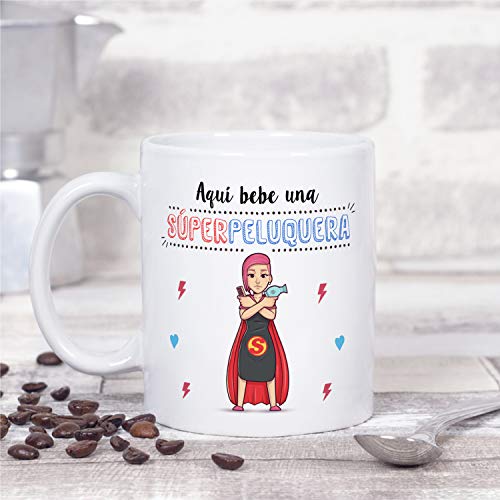 MUGFFINS Taza Peluquera (Superhéroes() - Regalos Originales y Divertidos de Peluquería