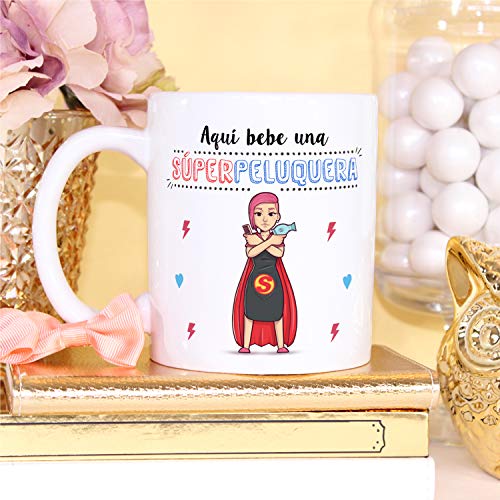 MUGFFINS Taza Peluquera (Superhéroes() - Regalos Originales y Divertidos de Peluquería