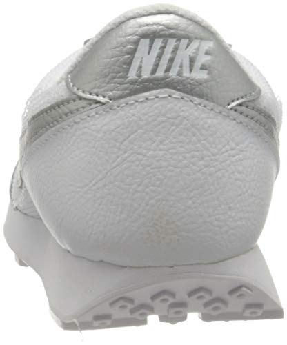 Nike Daybreak, Zapatillas Deportivas Mujer, White White Metallic Silver, 39 EU