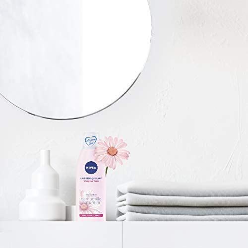 Nivea - Leche desmaquillante facial y ojos (2 x 200 ml), leche desmaquillante para ojos, limpiador facial enriquecido con manzanilla y agua purificada, cuidado facial para mujer para toda la piel.