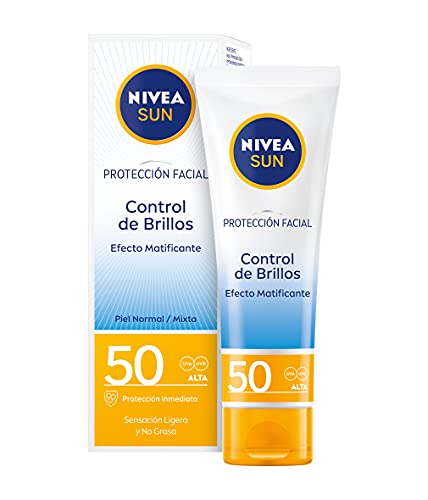 Nivea Sun Protege & Hidrata - Leche solar FP50+, hidratante, resistente al agua, protección UVA/UVB - 400 ml + Crema solar facial con protección solar FP50 - 50 ml