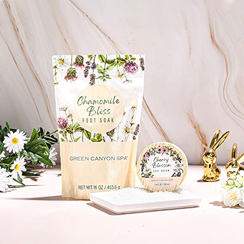 Set Regalo Mujer, Green Canyon Spa Cesta Regalo Mujer para Cuidad de Pies con Aceite de Árbol de Té Kits Regalos Mujer de 8 Pcs con Sal de Baño, Loción de Pies Caja Regalo SPA para Navidad Cumpleaños