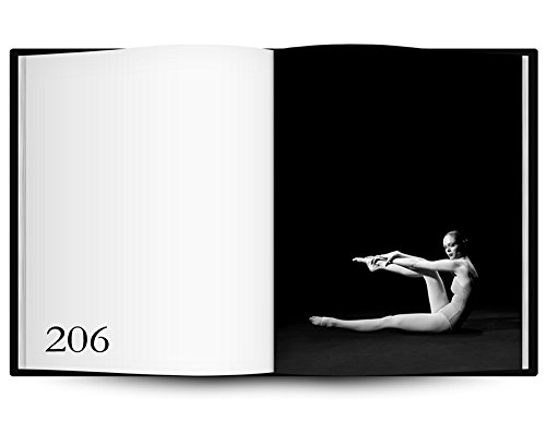 Study of Pose : 1000 poses by Coco Rocha /anglais