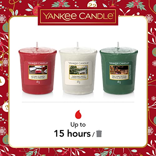 Yankee Candle Set de regalo, 3 velas votivas perfumadas en una caja festiva en forma de árbol con un arco, Cuenta atrás para la colección de Navidad (1631478E)