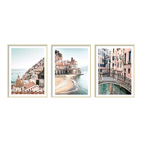 Amalfi Coast Seaside Waves Poster Amalfi Seaside Scenery Canvas Pintura Estilo nórdico Edificio de la casa Arte de la Pared Sala de Estar Decoracion del hogar 40x60cmx3 Sin Marco