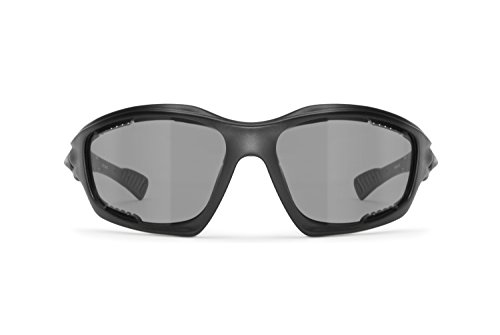 BERTONI Gafas de Sol Deportivas Polarizadas Fotocromáticas para Deporte Ciclismo MTB Pesca Esqui Golf Running Kitesurf - P1000FT Italy (Negro Mate)